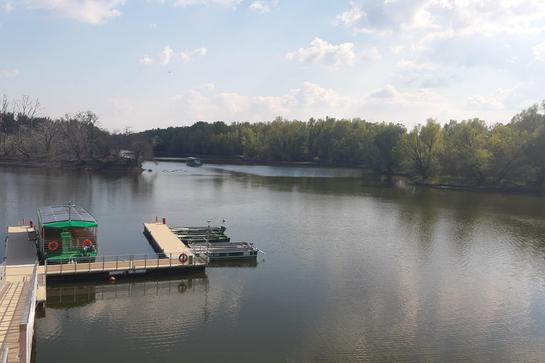 探索克罗地亚东部：葡萄酒、自然和遗产私人观光