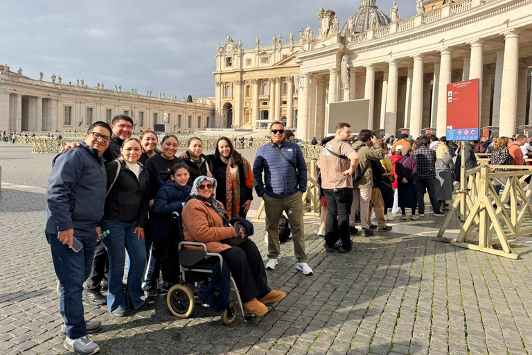 Vatican City: Papal Audience and St.Peter's Basilica Tour vatican : Papal Audience, St.Peter's Basilica spanish Tour