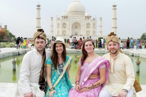 Van Jaipur: Jaipur Agra-tour op dezelfde dag met Taj MahalJaipur Agra-tour met taxi, chauffeur, gids, ingangen en lunch