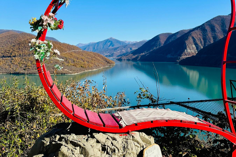 From Tbilisi: Day Trip to Kazbegi