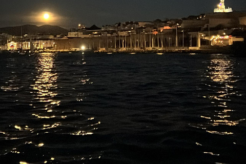 Marselha:Vieux Port, Notre Dame de la Garde,Soleil Couchant