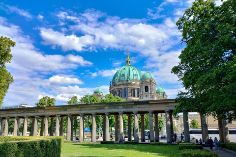 Berlin: Museum Island Guided Walking Tour Public Tour in German