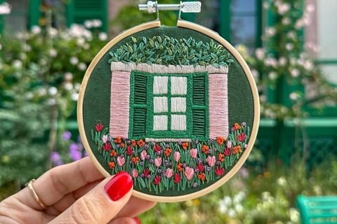 Van Gogh & Monet Villages: Full-Day Tour from Paris