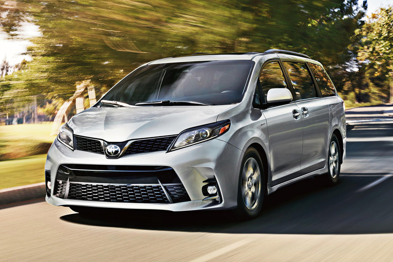 Private Chauffeur Service: For Dubai or Abu Dhabi Private Chauffeur Service for Dubai – 10 Hours