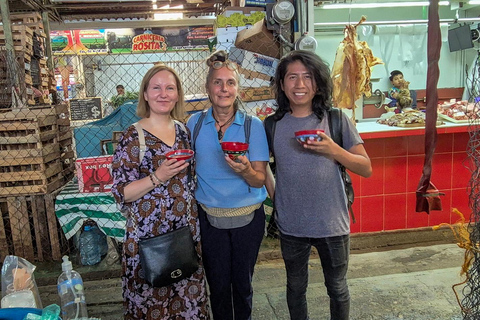 Oaxaca: Walking Traditional Food Tour with Ancestral Drinks