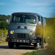 Von Épernay: Champagnerverkostung mit einem Oldtimer