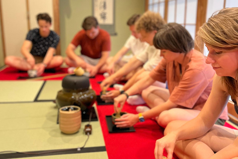 Osaka: Tea Ceremony Experience