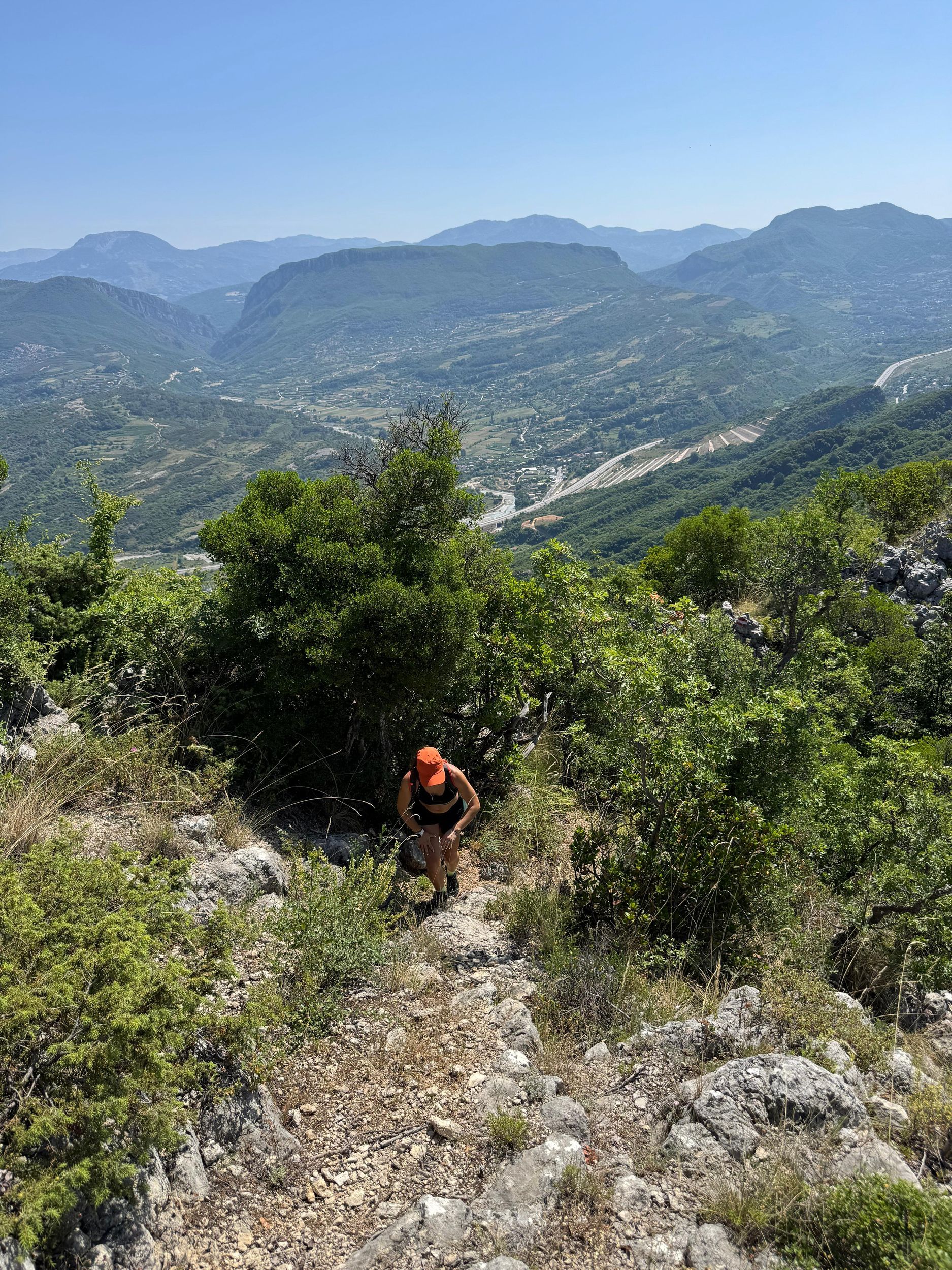 Tirana: Petrelë, Shkalla e Çirmës und Përsqop Wander-Tour