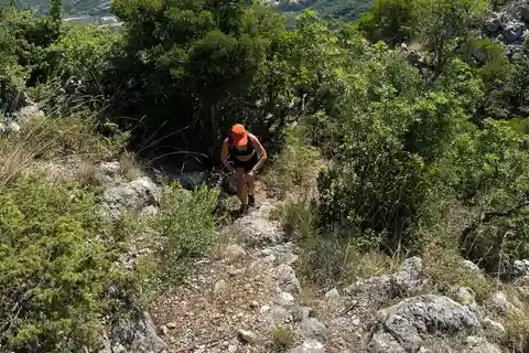 Tirana: Petrelë, Shkalla e Çirmës, and Përsqop Hiking Tour