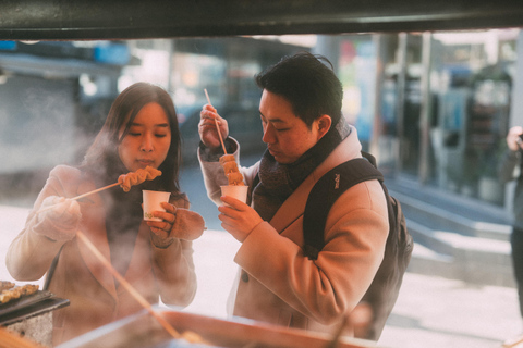 Seoul: Vintage Photoshoot with Professional Photographer