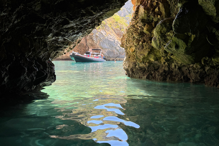 Golem to Grama Bay, Blue Cave & Secret Canyons by Speedboat Tirana/Golem: Grama Bay,Blue Cave & Hidden Bays by Speedboat