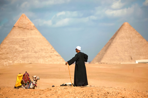 Pyramides de Gizeh et Saqqarah + Memphis : visite et lunch