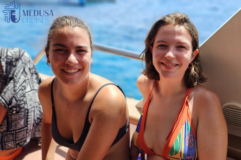 Protaras: Medusa Chill-Out Cruise to Blue Lagoon & Sea Caves