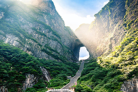 Zhangjiajie: 6-Day Private Tour with Phoenix Ancient Town