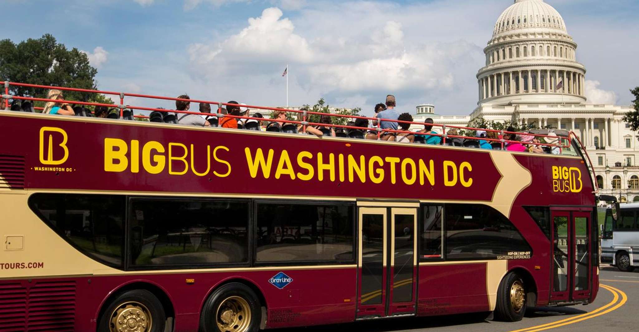 DC, Hop-On Hop-Off Sightseeing Tour by Open-top Bus - Housity
