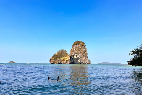 Krabi: 4 Inseln Tour mit dem Longtailboot mit Mittagessen