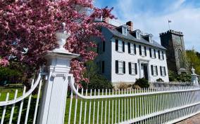 Salem, MA: History and Hauntings Guided Walking Tour