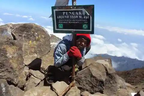 MOUNT ARJUNA TREKKING TOUR FROM MALANG/SURABAYA 2D1N