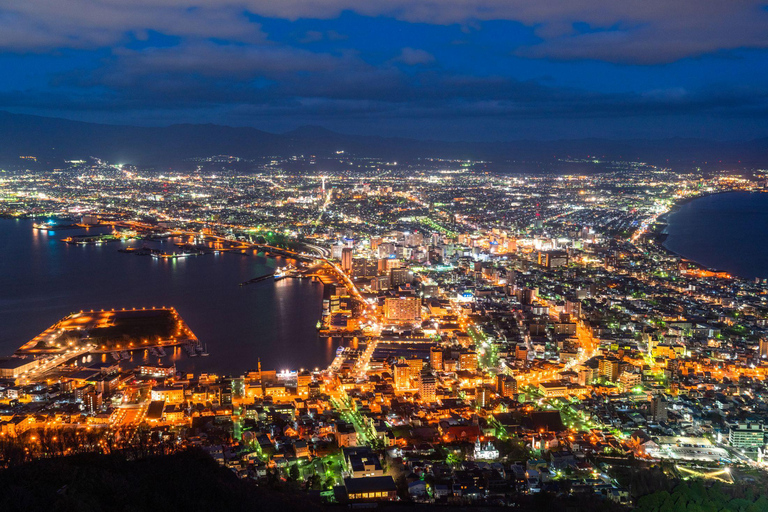 2-Day Sapporo to Hakodate Tour: Toya, Hakodate & Noboribetsu