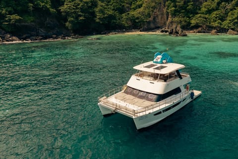 Phuket : Fortuna, Private Luxury 2-Deck Yacht Sunset Cruise