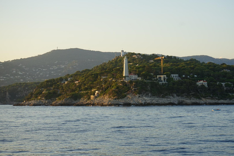Villefranche-Sur-Mer: Sunset boat tour