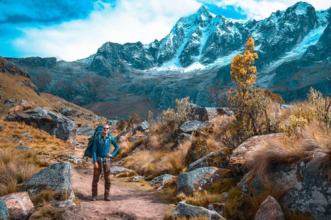 Von Huaraz aus: Trekking Santa Cruz-Llanganuco 4Tage/3Nächte