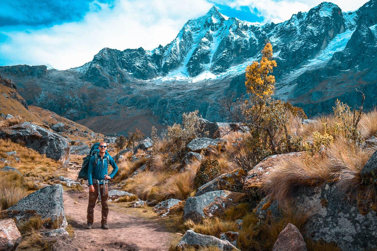 Från Huaraz: Trekking Santa Cruz-Llanganuco 4 dagar/3 nätter