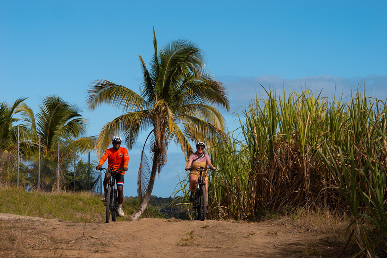 Off-Road E-Bike Tour mit ortskundigen Guides