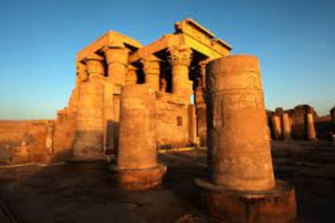Visitez les temples d'Edfu et de Kom Ombo depuis Louxor