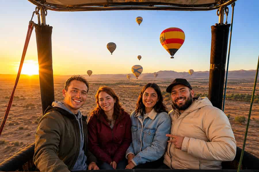 Marrakesch: Heißluftballon-Flug in kleiner Gruppe mit Frühstück. Foto: GetYourGuide Marrakesch: Heißluftballon-Flug in kleiner Gruppe mit Frühstück. Foto: GetYourGuide
