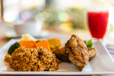 EXPÉRIENCE D'UNE JOURNÉE SUR L'ÎLE DE L'ENCHANTEMENTEXPÉRIENCE D'UNE JOURNÉE À L'ISLA DEL ENCANTO