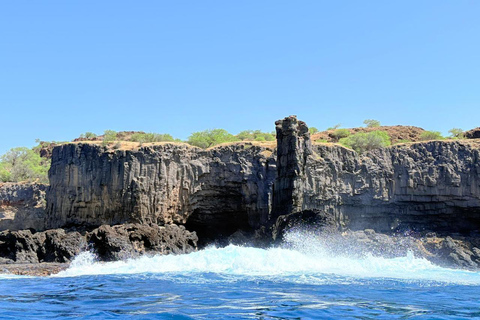 Santiago: Ribeira da Barca Sea Caves Boat Tour & Pickup