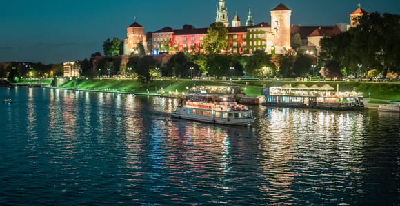 Krakau: Abendliche Schifffahrt mit einem Glas Wein