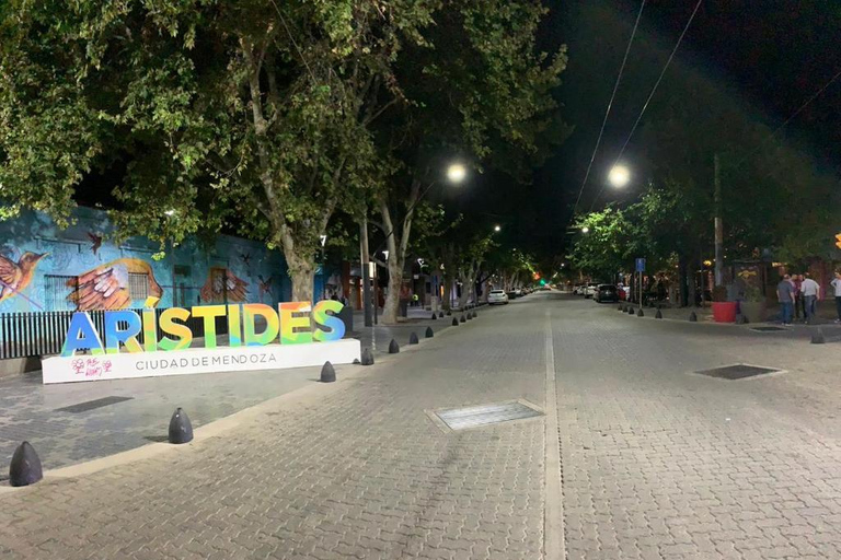 Mendoza City Night Tour Night City Tour in Spanish