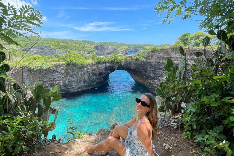 Bali: Oost- &amp; West-eiland dagtour met lunch in Nusa Penida