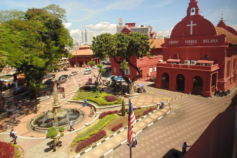 From Kuala Lumpur: Melaka Tour & Port Dickson Sunset Cruise
