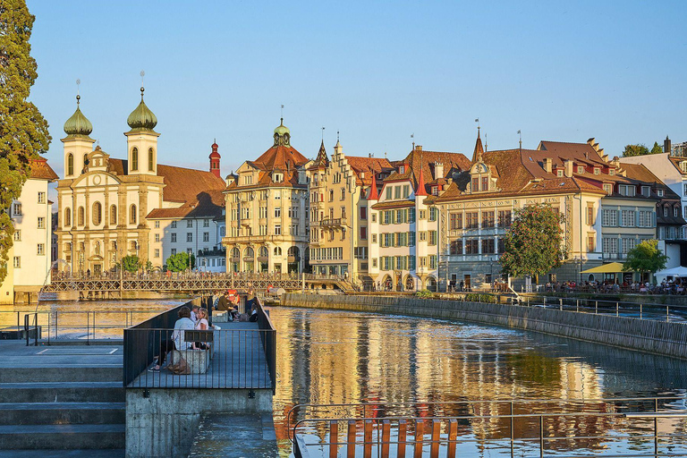 Tour privato di Lucerna a piedi