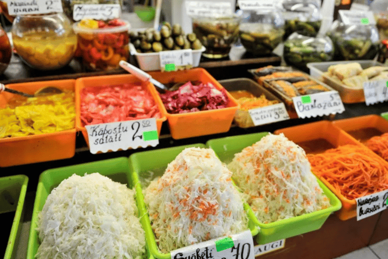 Riga: Vistas panorámicas y tour gastronómico por el Mercado Central