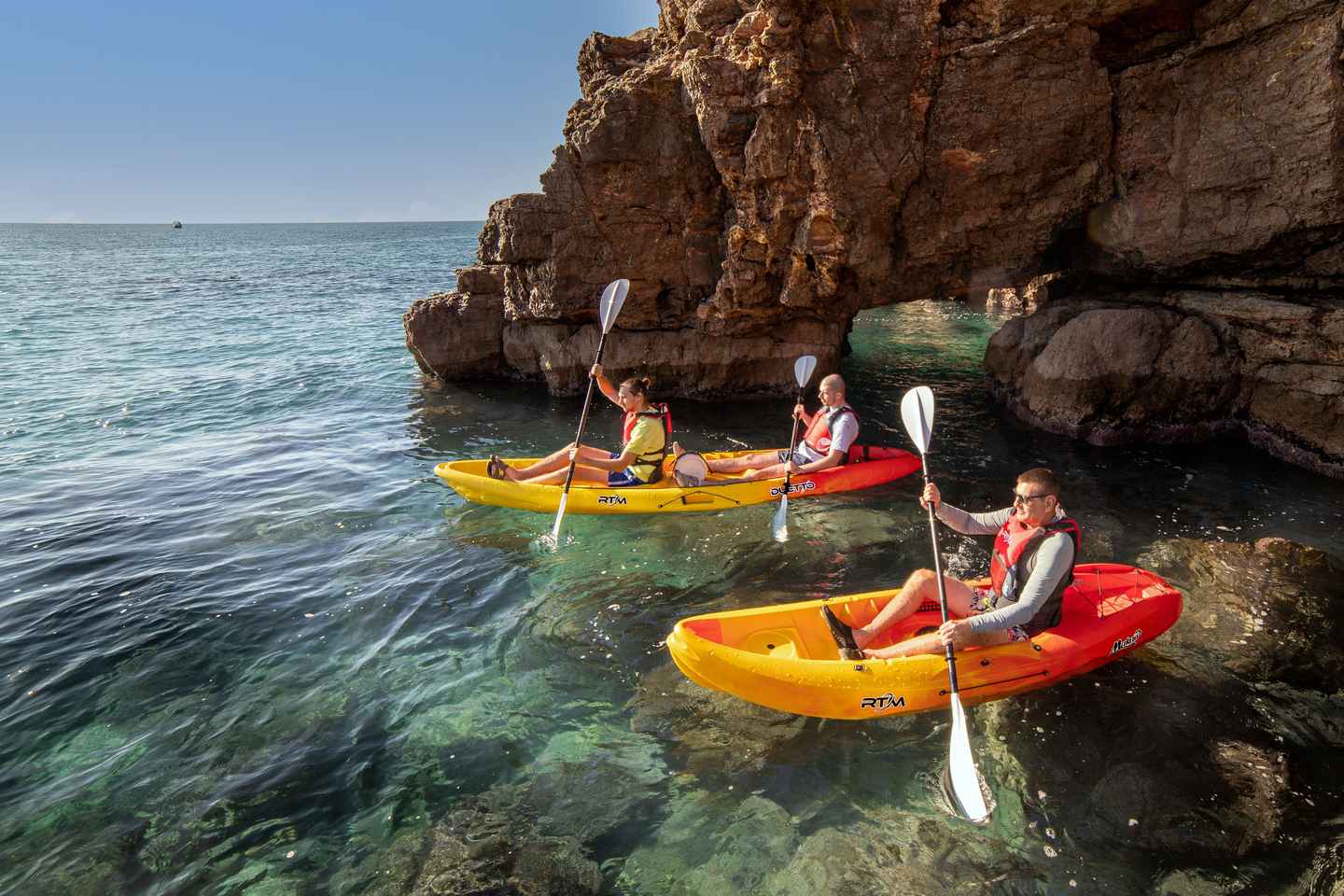 Sea kayak tour: Sète, the French pearl of the Mediterranean