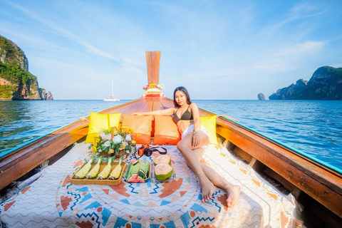 Koh Phi Phi: Private Wang Long Bay & Phi Phi Leh Sundown