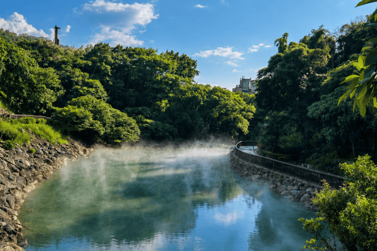 Taipei: Tamsui and Beitou Private Walking Tour