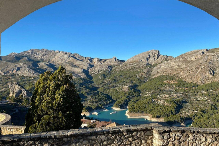 From Alicante/Benidorm: Guadalest Castle Tour with Transfer