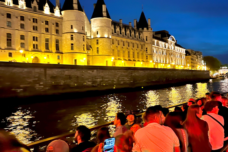Paris: Illuminated Seine Night Cruise from the Eiffel Tower Paris: Illuminated Seine River Night Cruise & Free Postcard