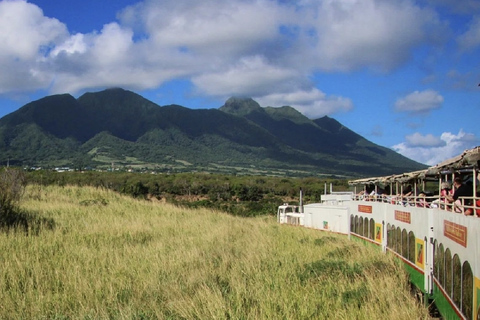 St Kitts: Scenisk sockertågstur med upphämtning och avlämning