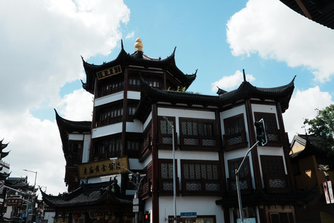 Old Shanghai: Yu Garden, Mosque and City Wall Walking Tour