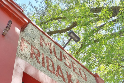 CDMX: Tour of Xochimilco and Coyoacán with option to visit the Frida Kahlo Museum Shared tour with visit to the Frida Kahlo Museum and traditional lunch