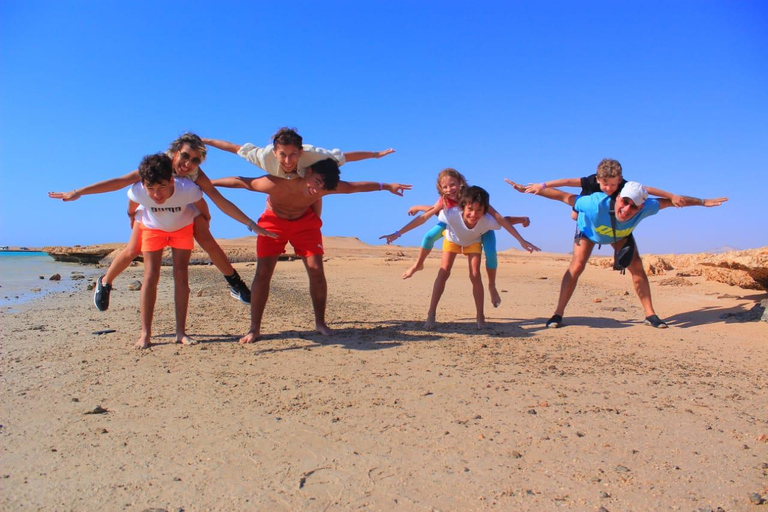 Ras Mohammed Yolanda, Sharks Observatory- Red Sea Treasures