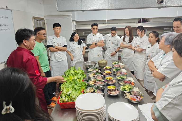 Guangzhou: Private Cantonese Cooking Consultation & MenuPlan