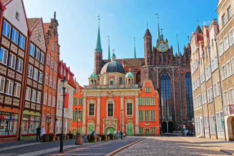 Visite privée du musée de l'ambre et de la vieille ville de Gdansk avec billets2 heures : Visite guidée privée de la vieille ville et du musée de l'ambre
