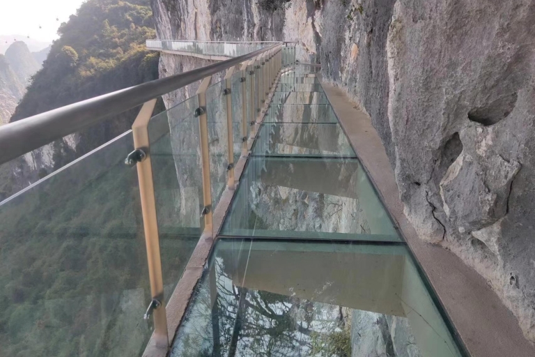 Tour privado Cuevas acuáticas de Yangshuo y Pico de la LunaOpción estándar